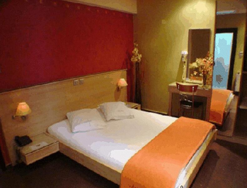Hotel Niki Piraeus Buitenkant foto