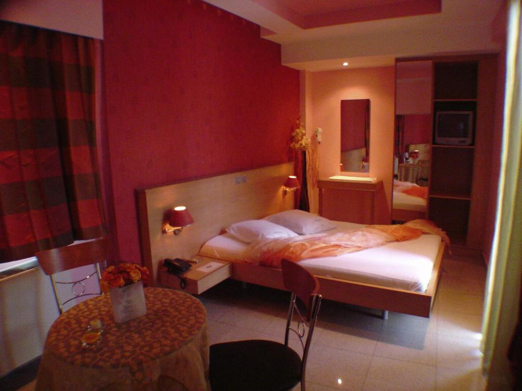Hotel Niki Piraeus Buitenkant foto
